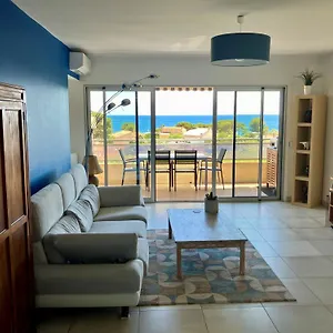 https://appartement-2-chambres-terrasse-vue-mer.fr-provencehotel.com