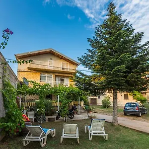 https://rooms-marija-sukosan.hotelinzadar.com